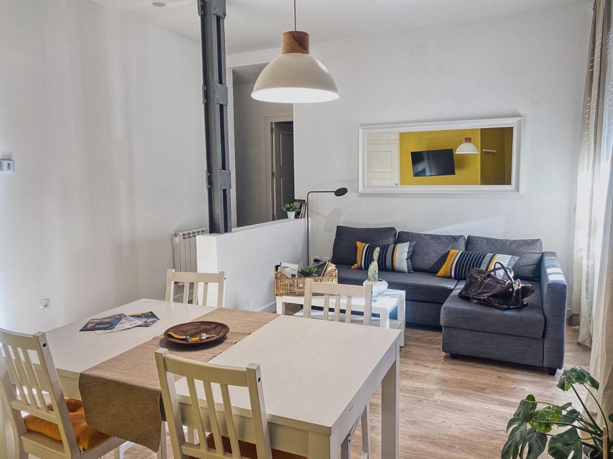 Apartamentos Pozo Amarillo Salamanca Luaran gambar