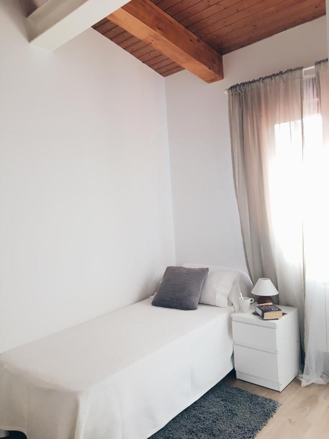 Apartamentos Pozo Amarillo Salamanca Luaran gambar